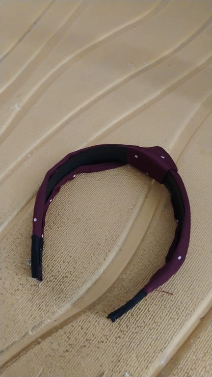 Women's Polka Dot Fabric Knot Hairband – Stylish & Comfortable (1 Pc)